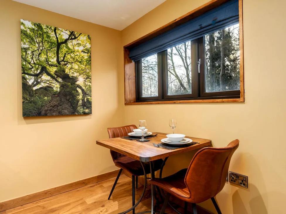 Blackwood Forest Cabins - Forest Holidays Popham Eksteriør bilde